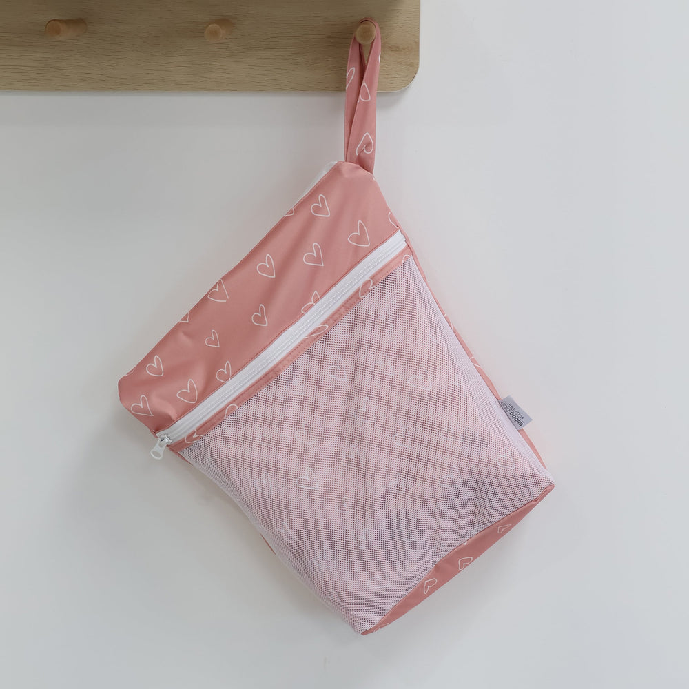 Nordic 2pk Wet/Dry Bags Bundle Berry Hearts - 25x28cm & 30x35cm - Plum