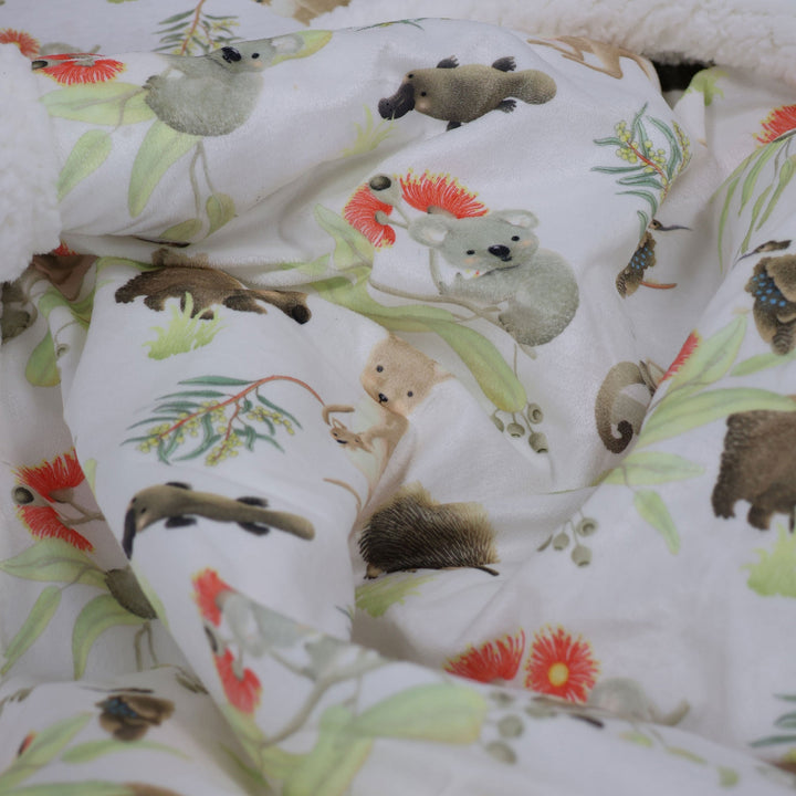 Aussie Animals Cuddle Blanket - Plum