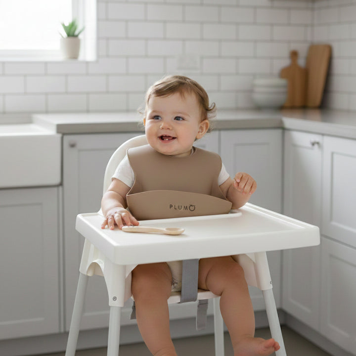 PLUM 3 Piece Silicone Bib and Spoon Set - Sand/Nutmeg