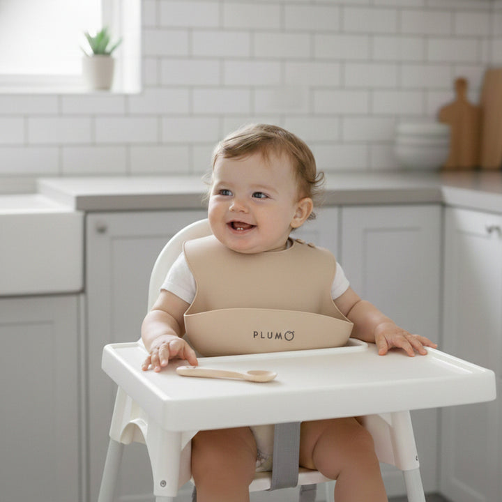 PLUM 3 Piece Silicone Bib and Spoon Set - Sand/Nutmeg